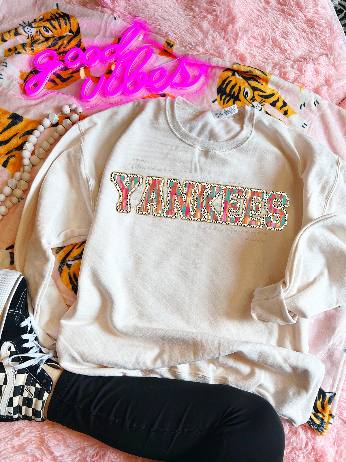 Brushstrokes Dots Yankees 71320 DTF transfer