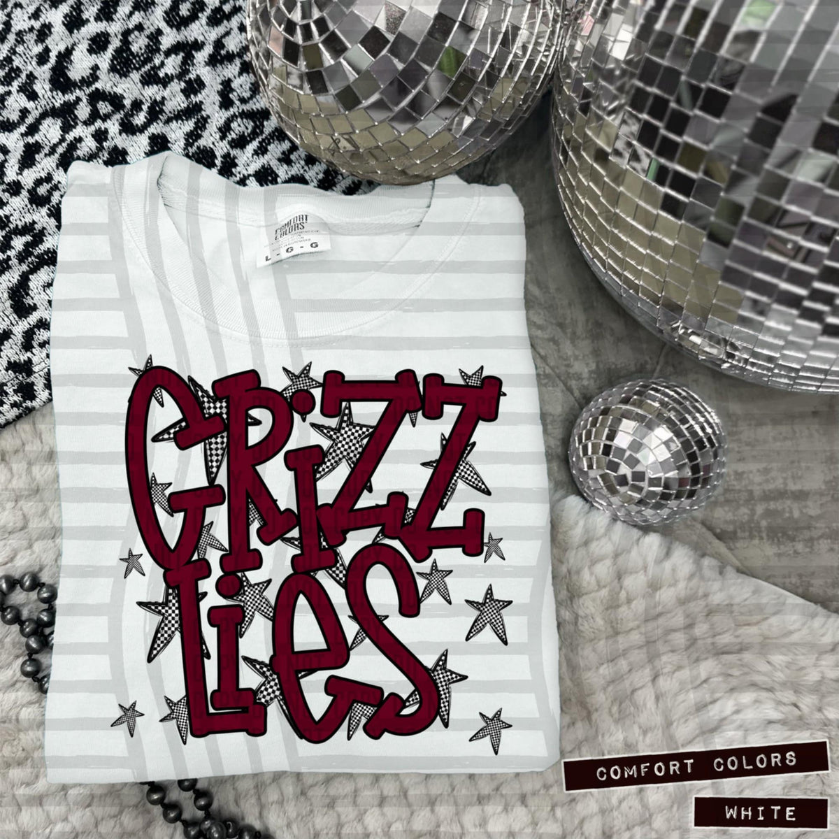 Maroon Staggered Mascots (Caplinger)