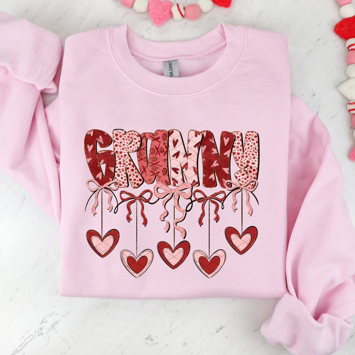 Granny hearts and bows (SDD) DTF transfer