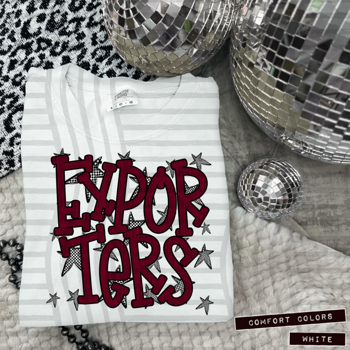 Maroon Staggered Mascots (Caplinger)