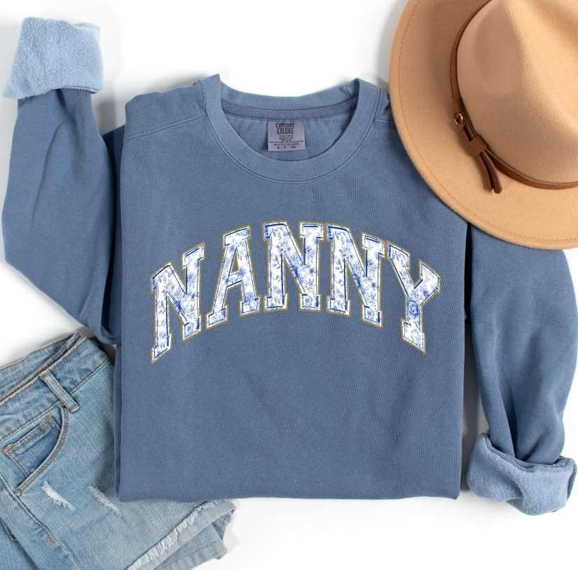Nanny blue floral filled (S&G) 64454 DTF transfer