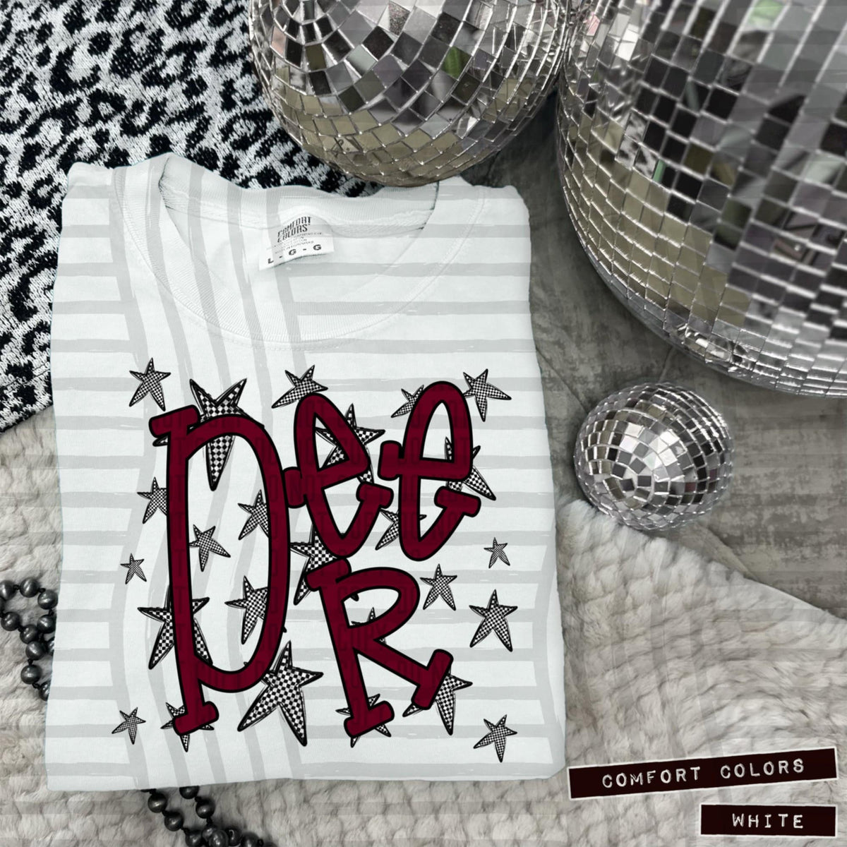 Maroon Staggered Mascots (Caplinger)