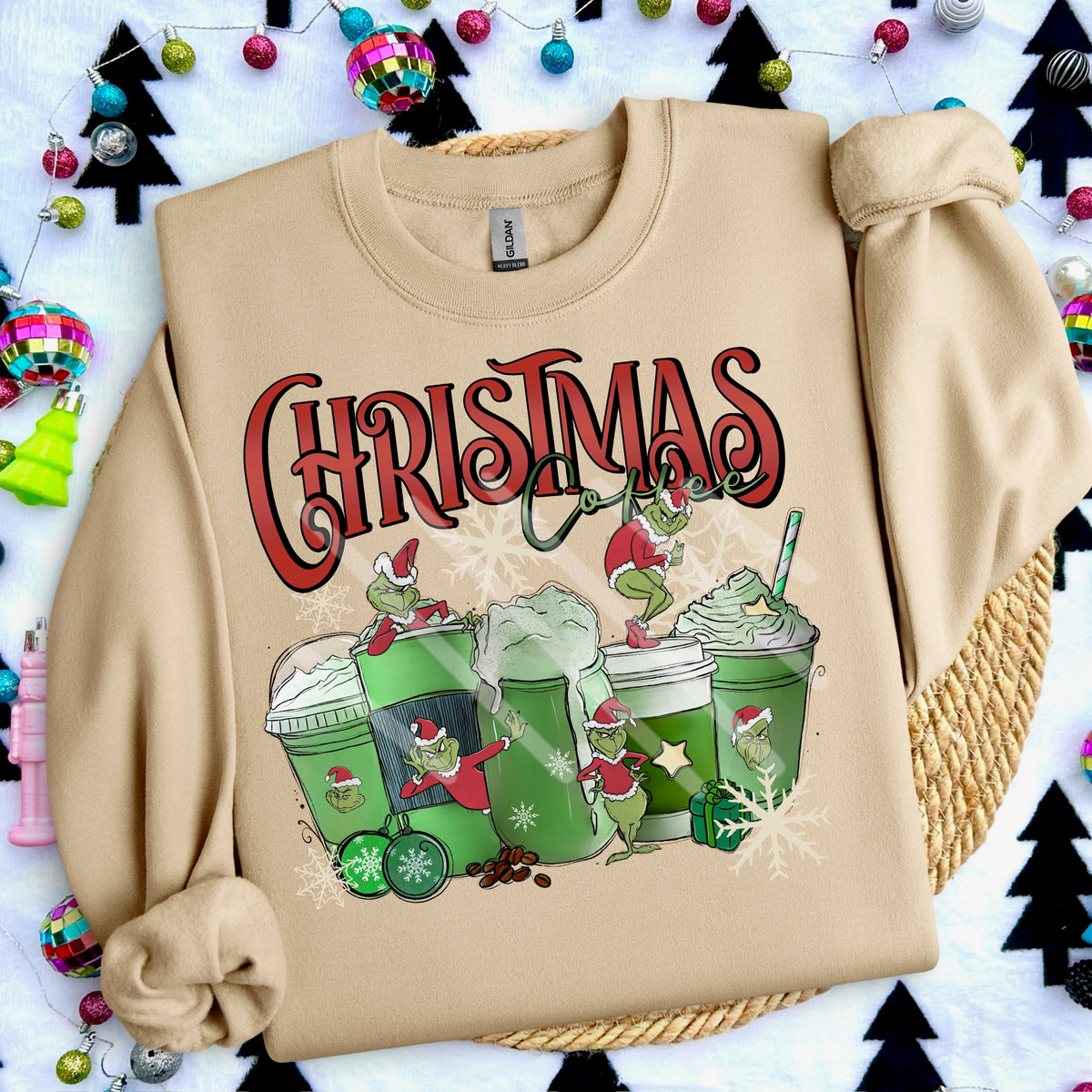 Christmas Coffee green guy RED LETTERS (cstage) 114292 DTF transfer