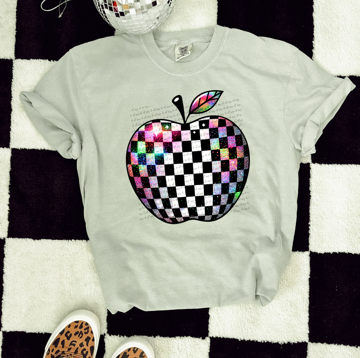 Checkered Apple 51709 DTF transfer