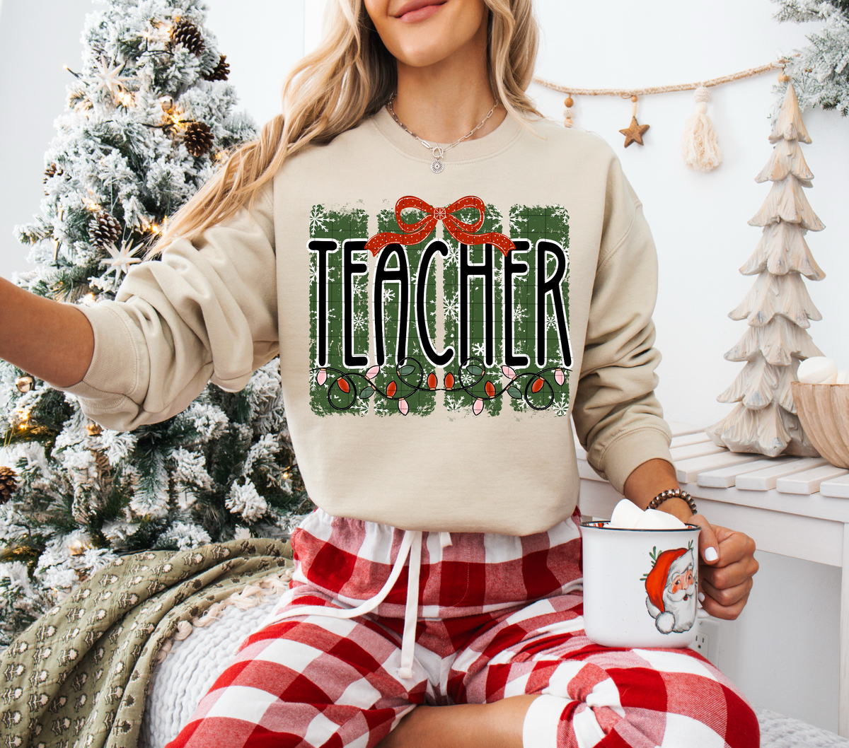 Teacher green Christmas frames with red bow (Linda) DTF Transfer