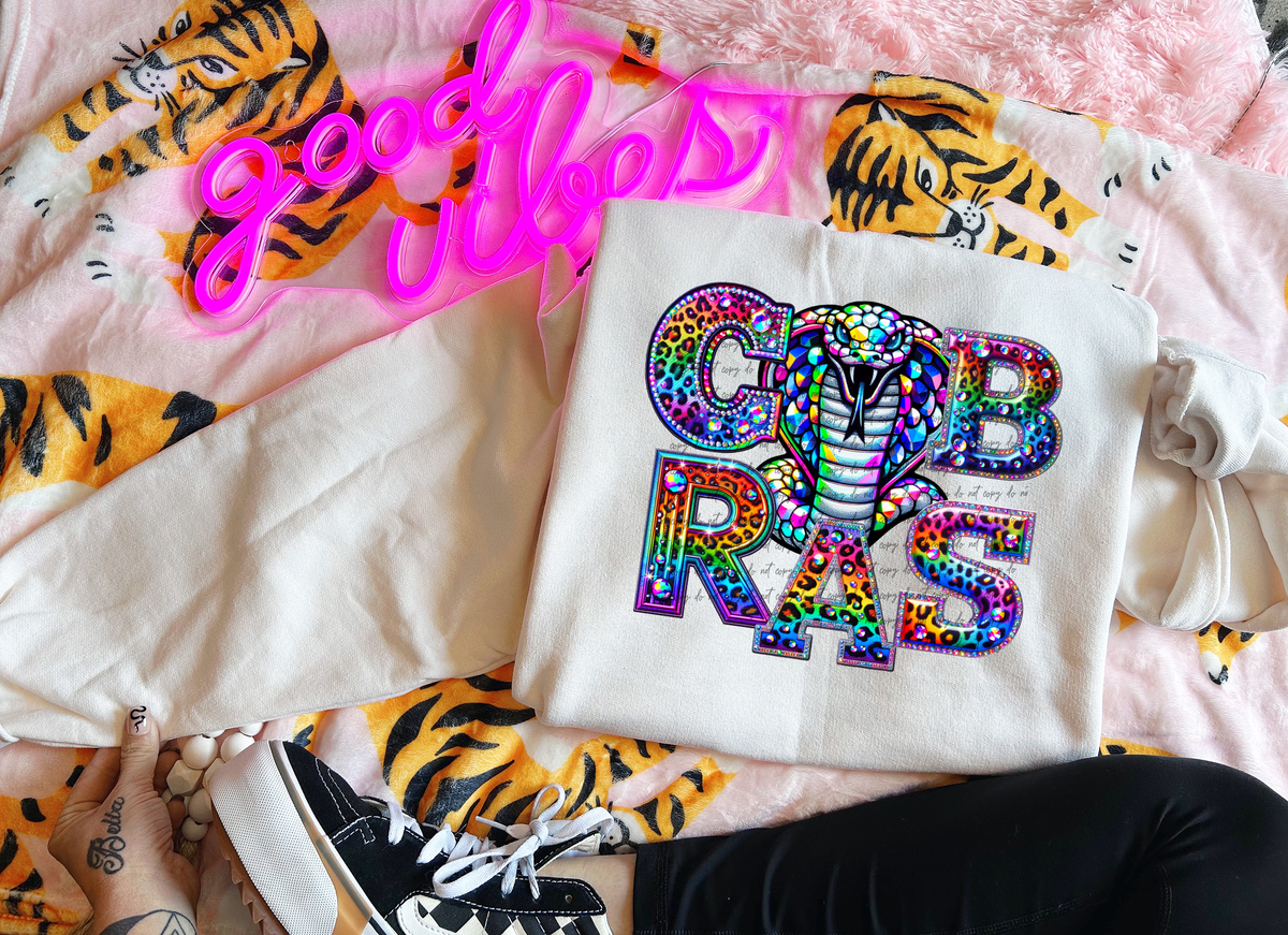 Cobras Rainbow Leopard Rhinestone 46090 DTF transfer
