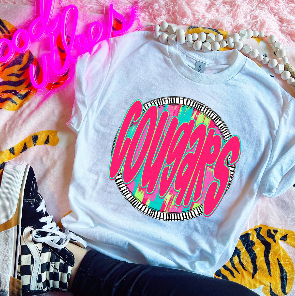 Cougars Pink Font Circle 111416 DTF transfer