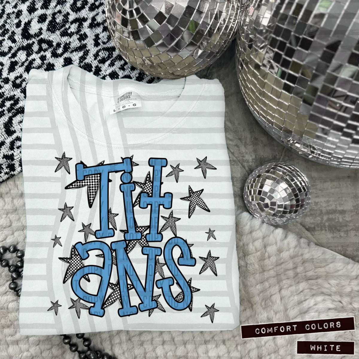 Col Blue Staggered Mascots (Caplinger)