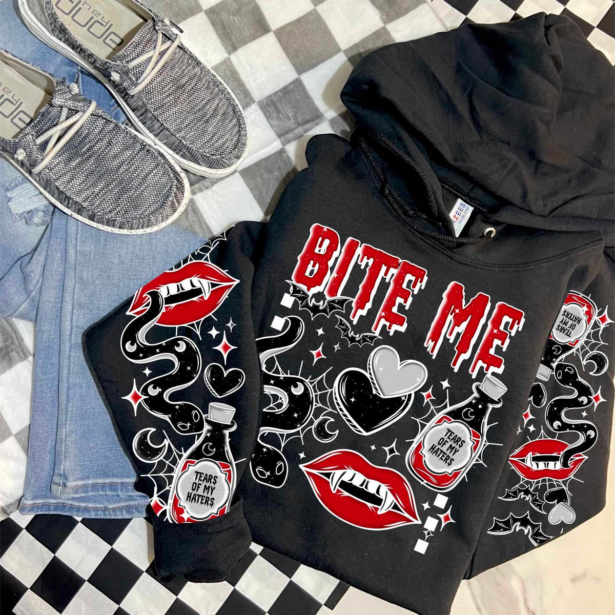 Bite me vampire white outline FRONT ONLY (CSC) 55150 DTF transfer