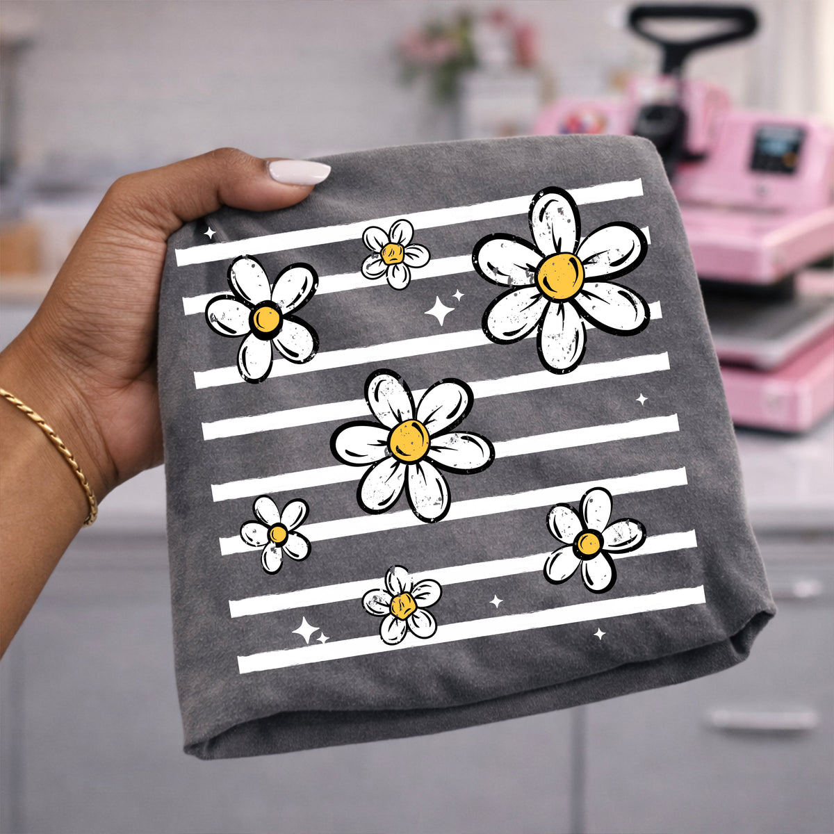 Daisy stripes white (CSC) DTF Transfer