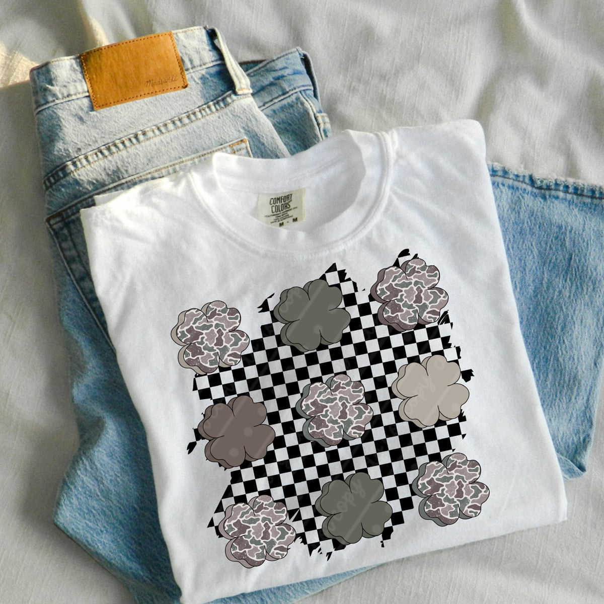 Camo clovers checker background (MZ) DTF Transfer