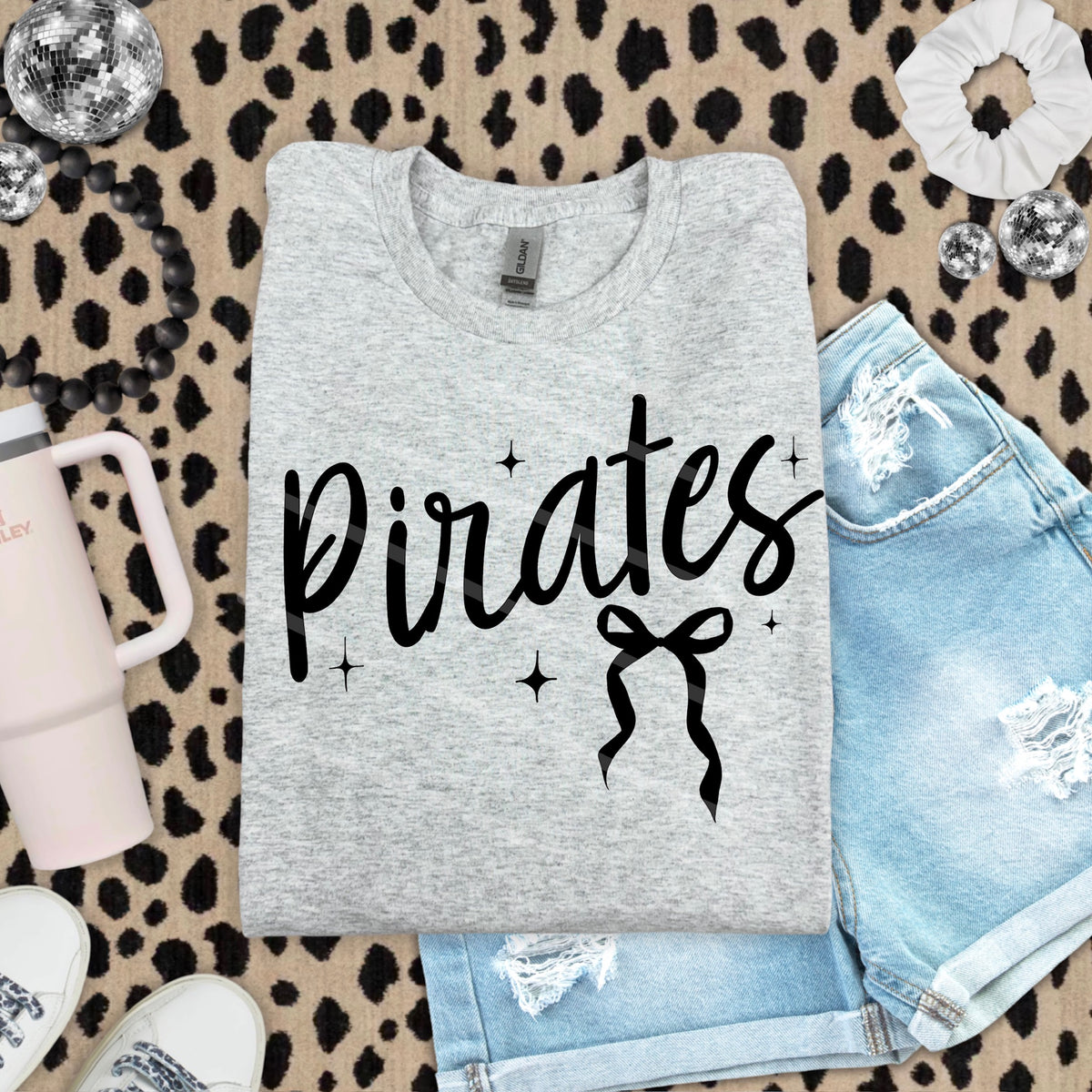 Pirates Mascot with Black Bow scarlow 110401 DTF transfer