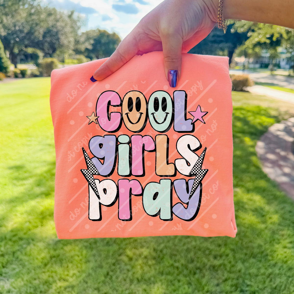 Cool girls pray (scarlow) DTF transfer
