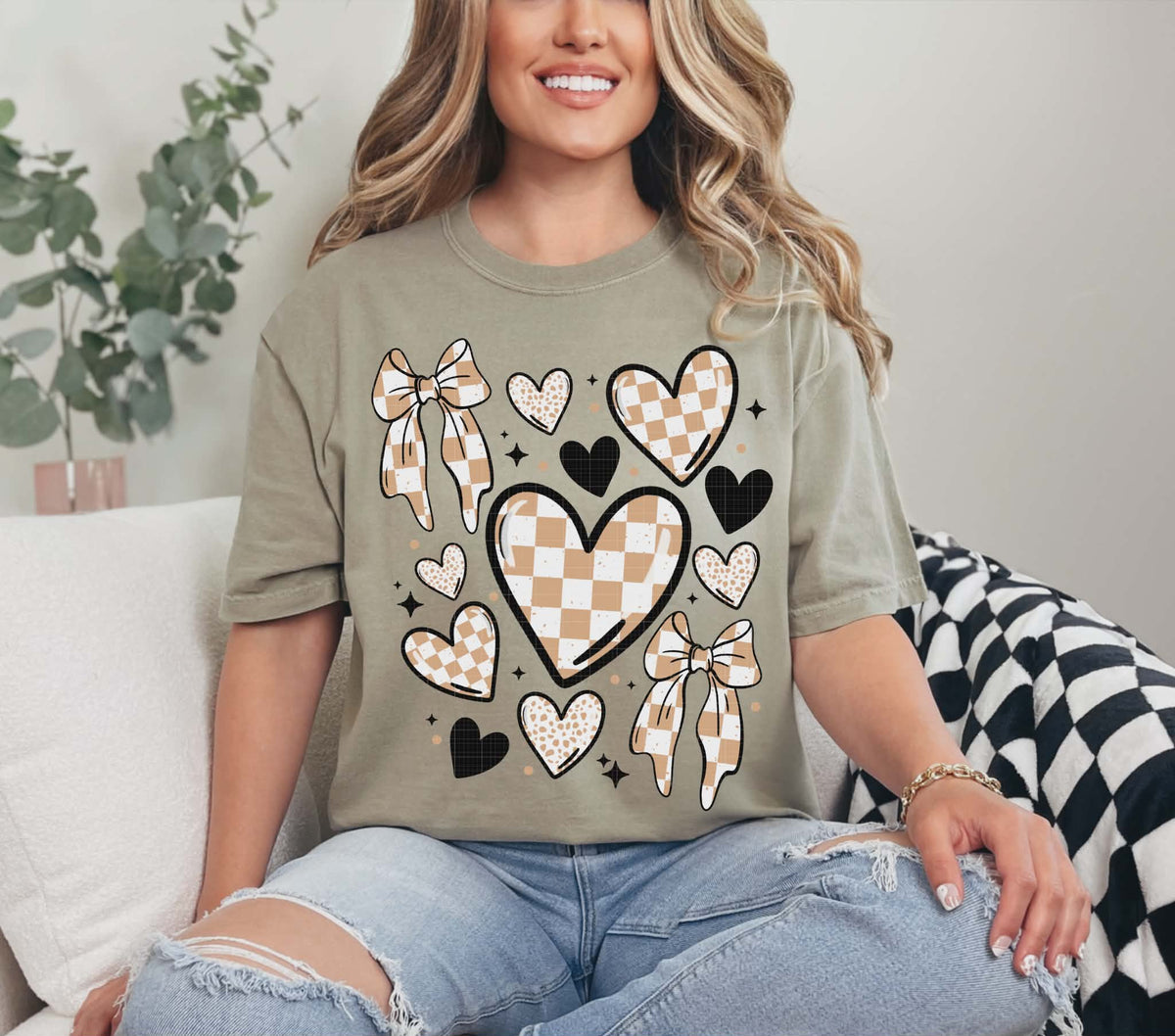 Checker heart and bow collage (Linda) DTF transfer
