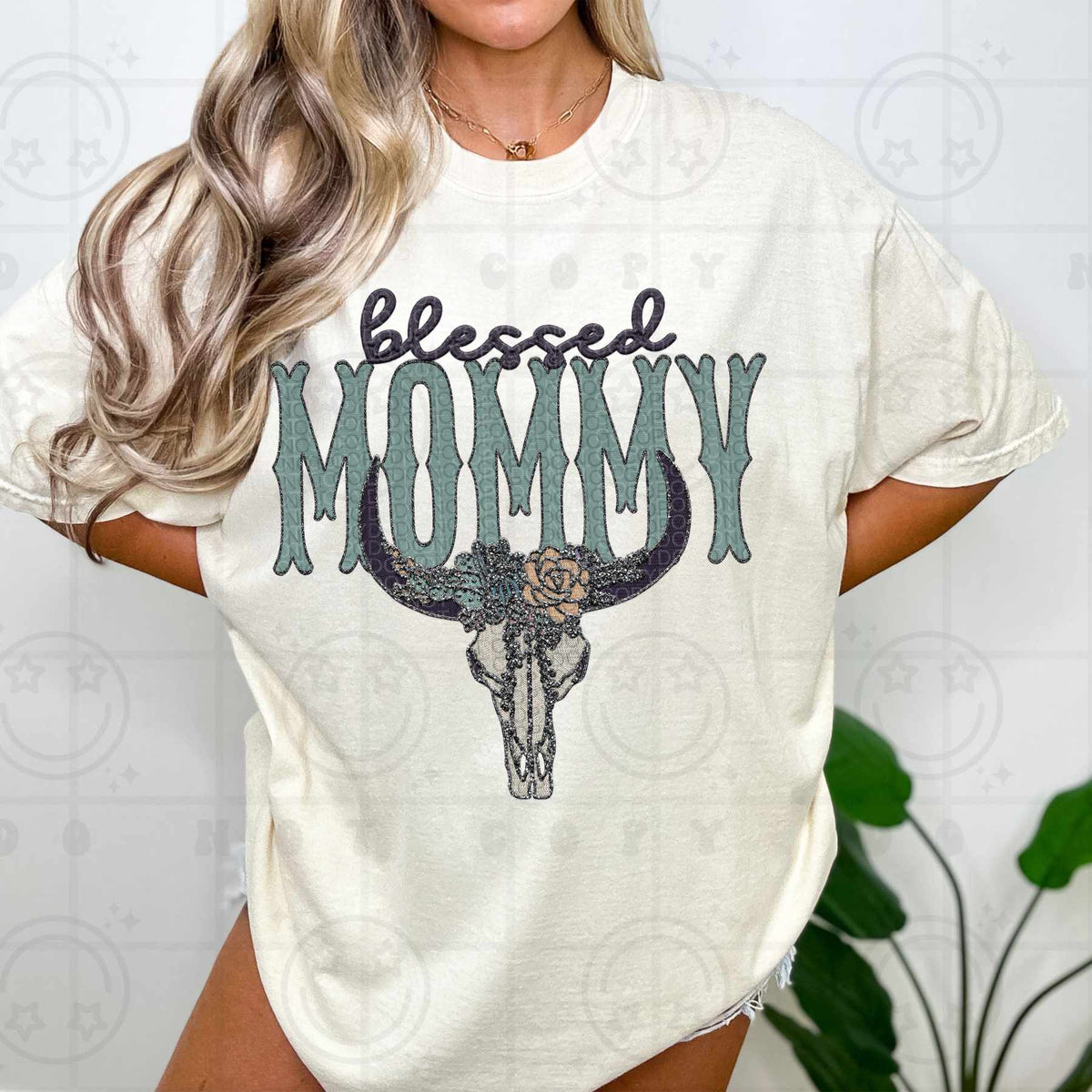 Blessed mommy bull skull (HW) 84483 DTF transfer