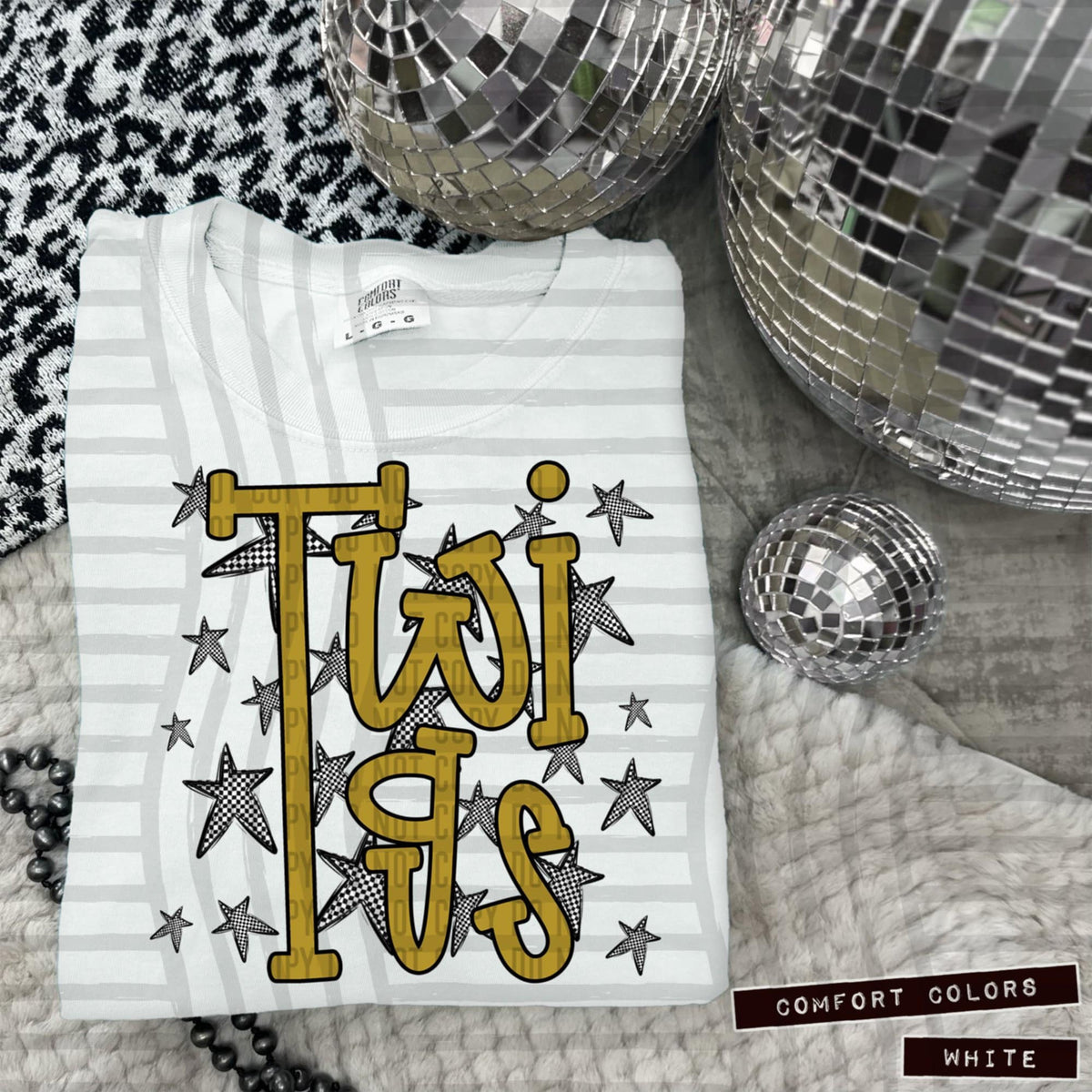 Gold Staggered Mascots (Caplinger)