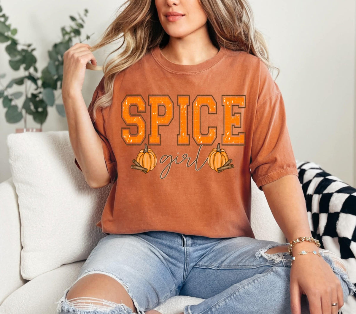 Spice Girl with pumpkins and cinnamon (Linda) DTF transfer