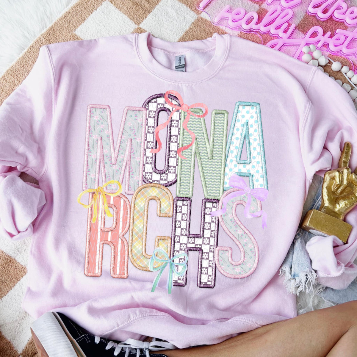 Monarches Spring Bow Mascots (CITY) 97137 DTF transfer