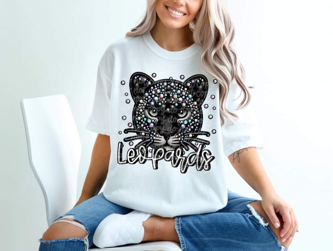 Leopards bedazzled mascot 53589 DTF transfer