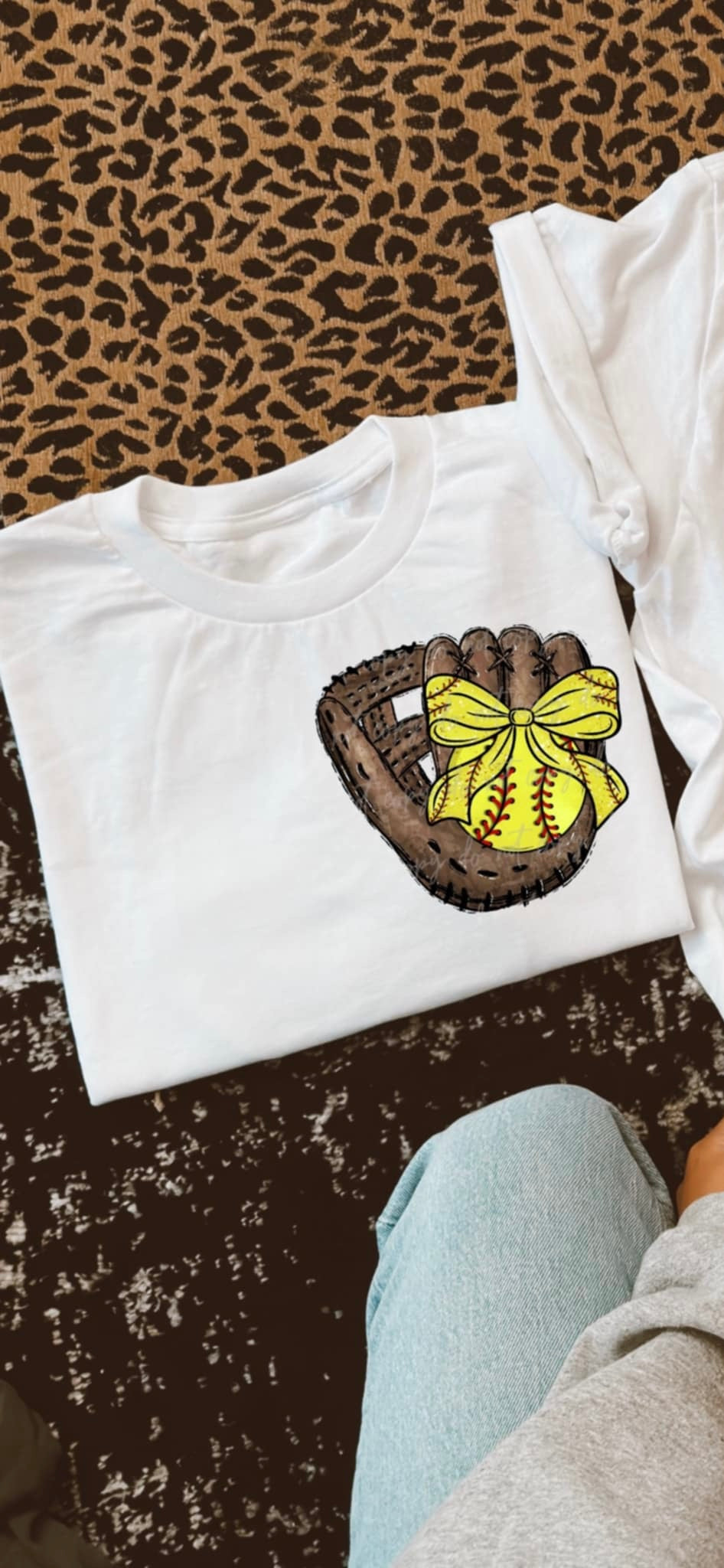 Softball mitt with bow (VIRGO) 90580 DTF transfer