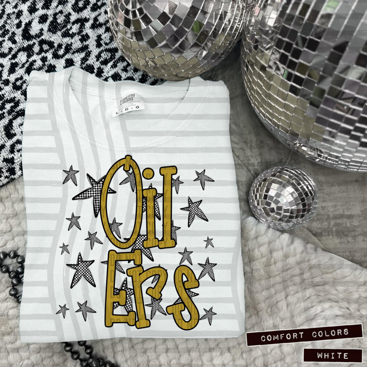 Gold Staggered Mascots (Caplinger)