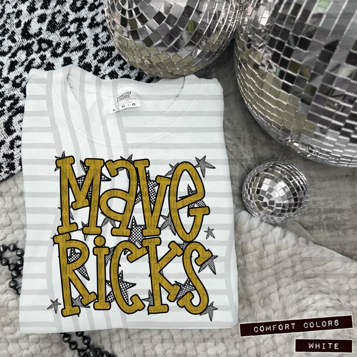 Gold Staggered Mascots (Caplinger)