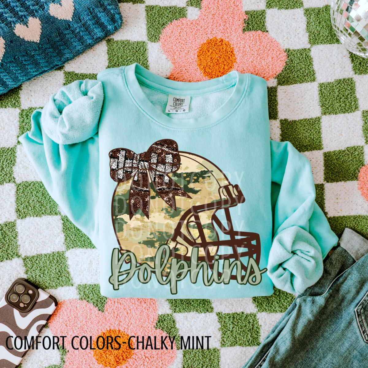 Dolphins Camo Football Helmet with Bow (csg) DTF transferr