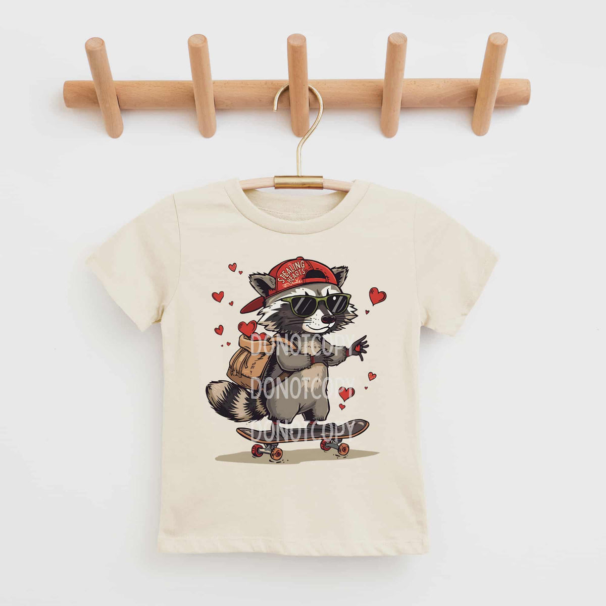 Raccoon on skateboard and hearts (CSG) DTF Transfer