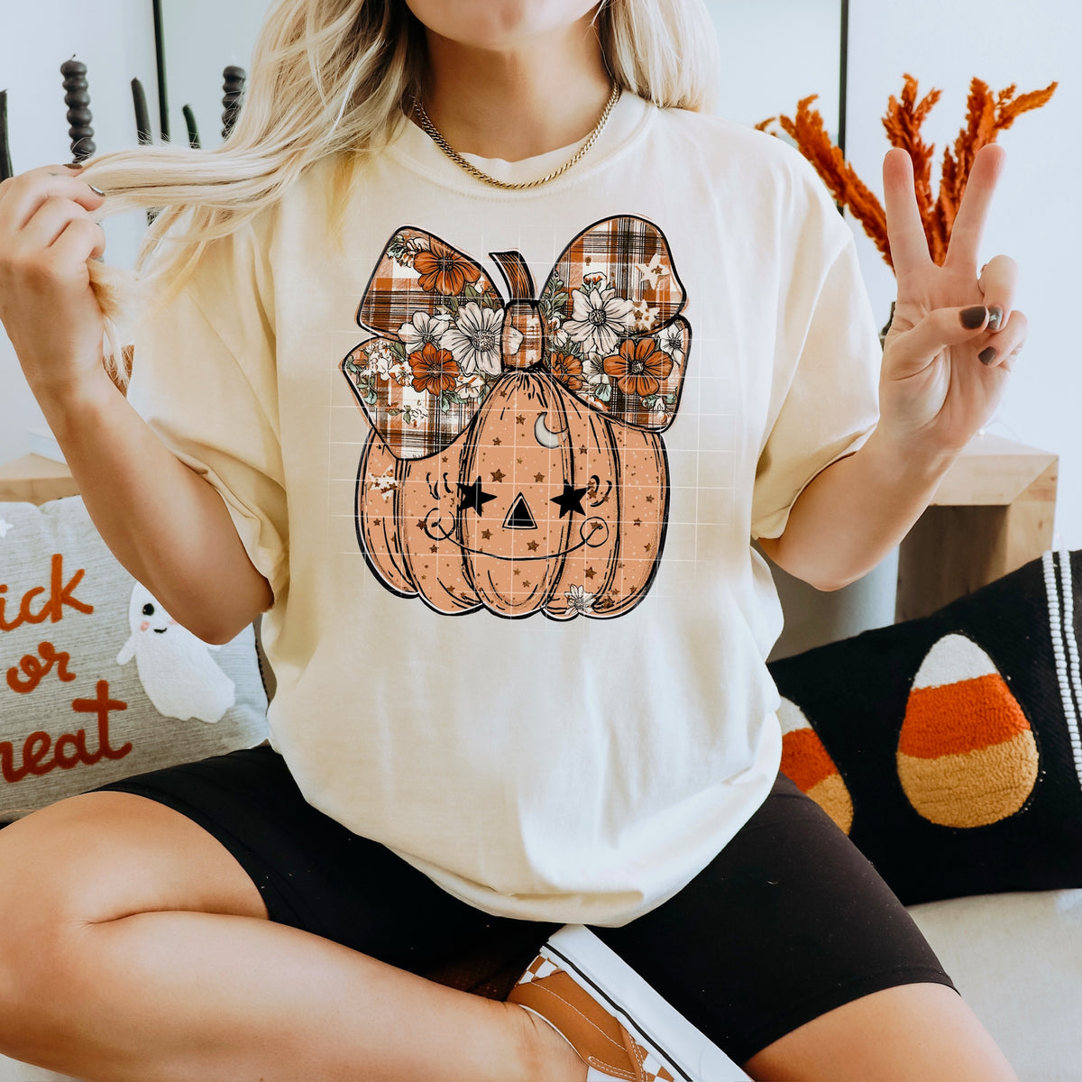 Light Orange Pumpkin with Floral Plaid Bow 113771 DTF transfer