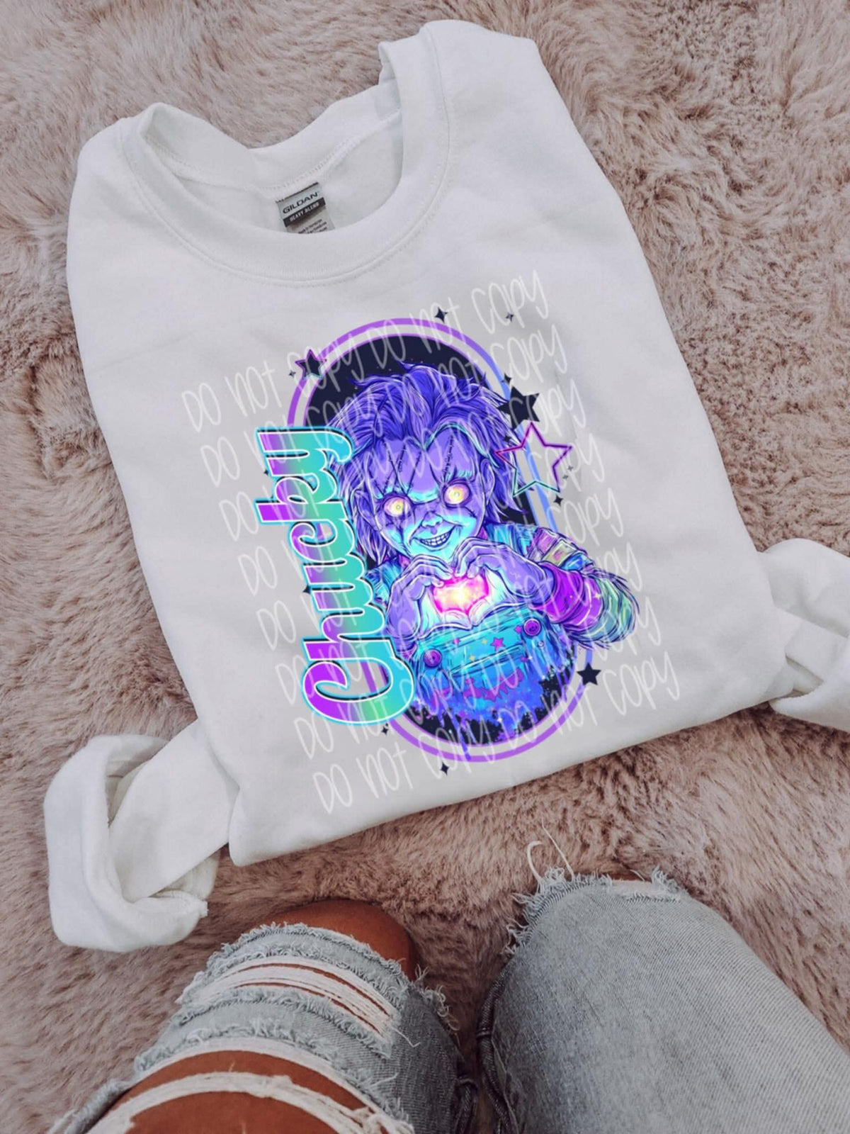 Chuck purple & blue heart hands SSD DTF transfer