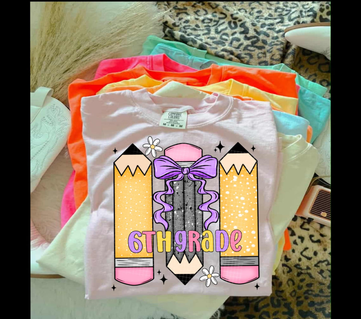 Sixth Grade Checker & Pencils girly (with bow) (linda) DTF transfer