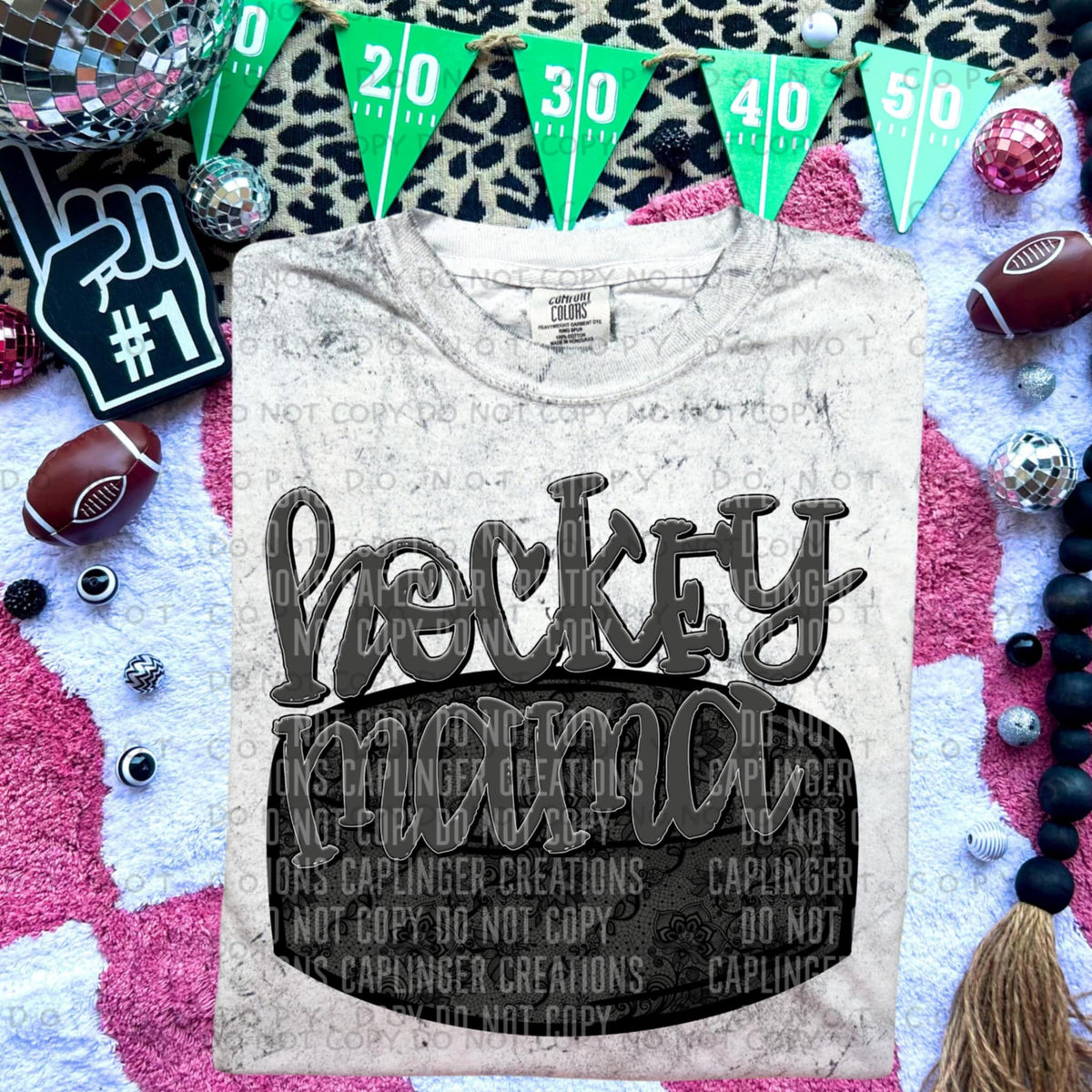 Hockey mama puck NO bow (Caplinger) 87521 DTF transfer