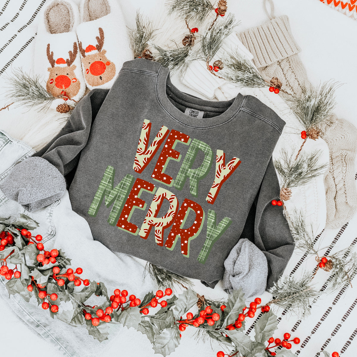 Very merry pattern letters (CSC) DTF Transfer