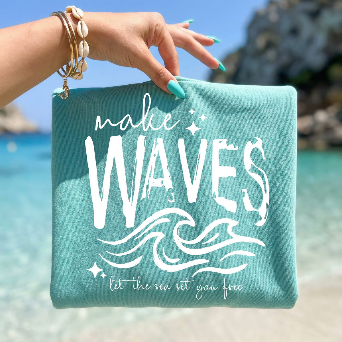Make waves single color white (csc) DTF Transfer