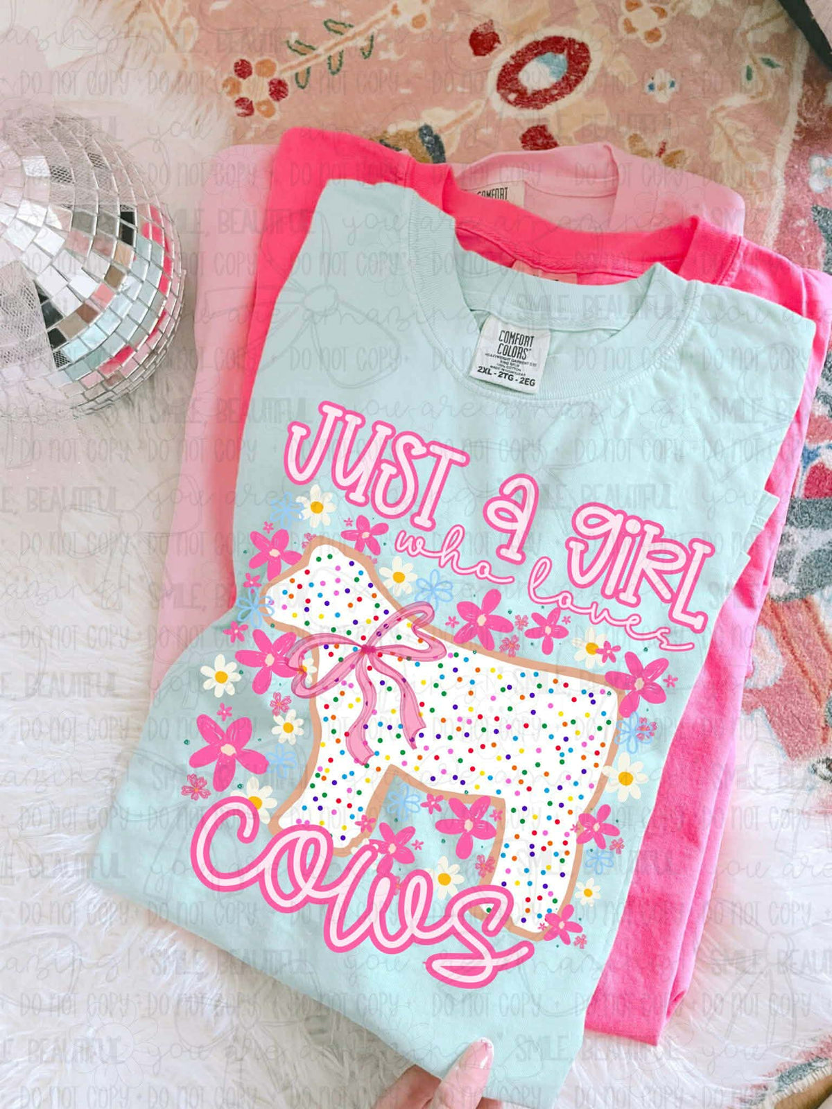 Just a girl who loves cows (cow cookie) (MZ) DTF Transfer