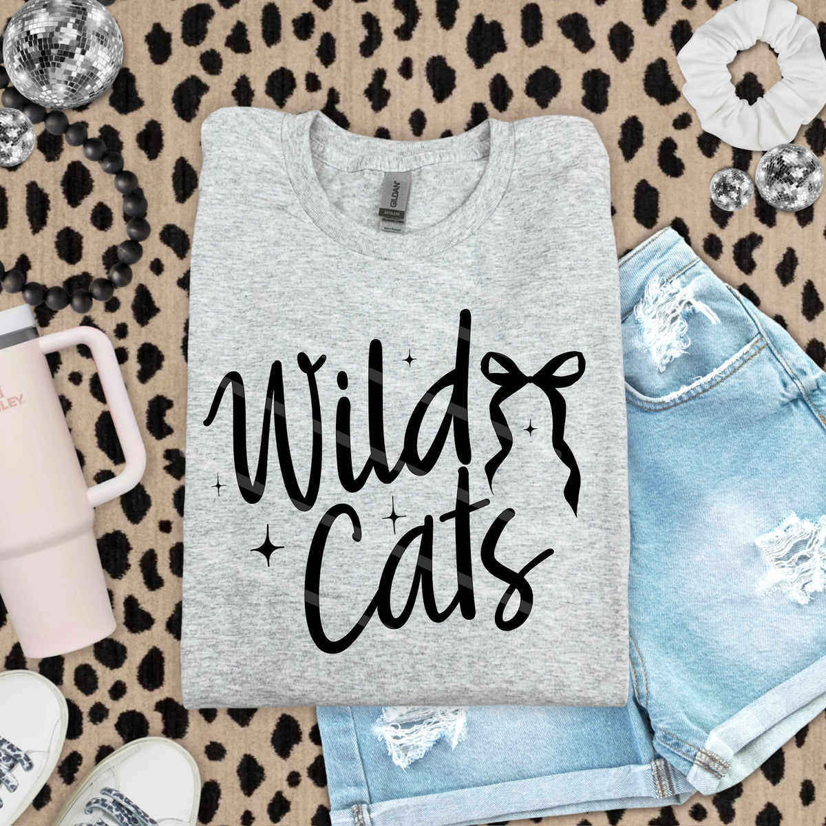 Wildcats Mascot with Black Bow scarlow 110224 DTF transfer