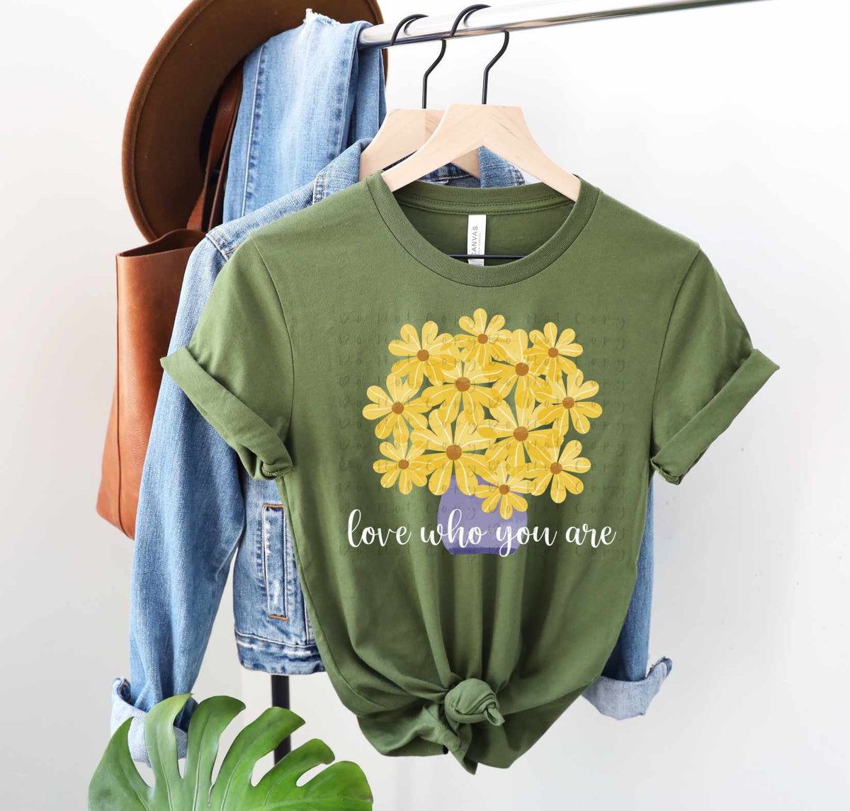 Love who you are yellow flowers 82226 DTF transfer