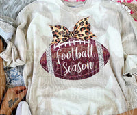 Football season Football with bow (vintage) 53792 DTF transfer