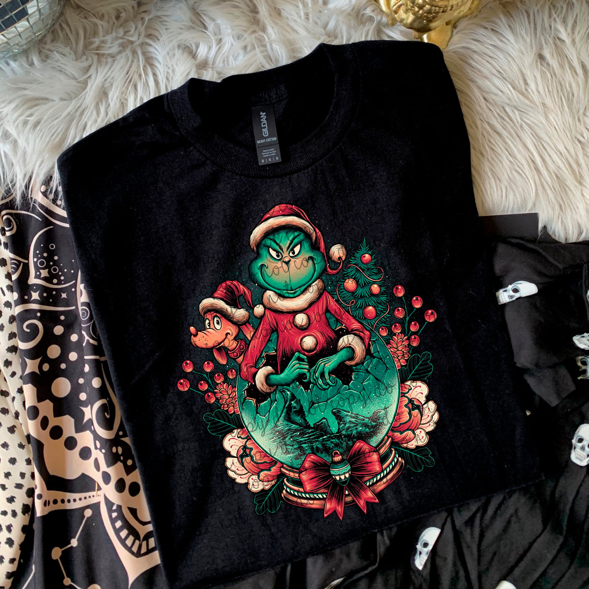 Green Guy broken snow globe (glitchy) DTF transfer