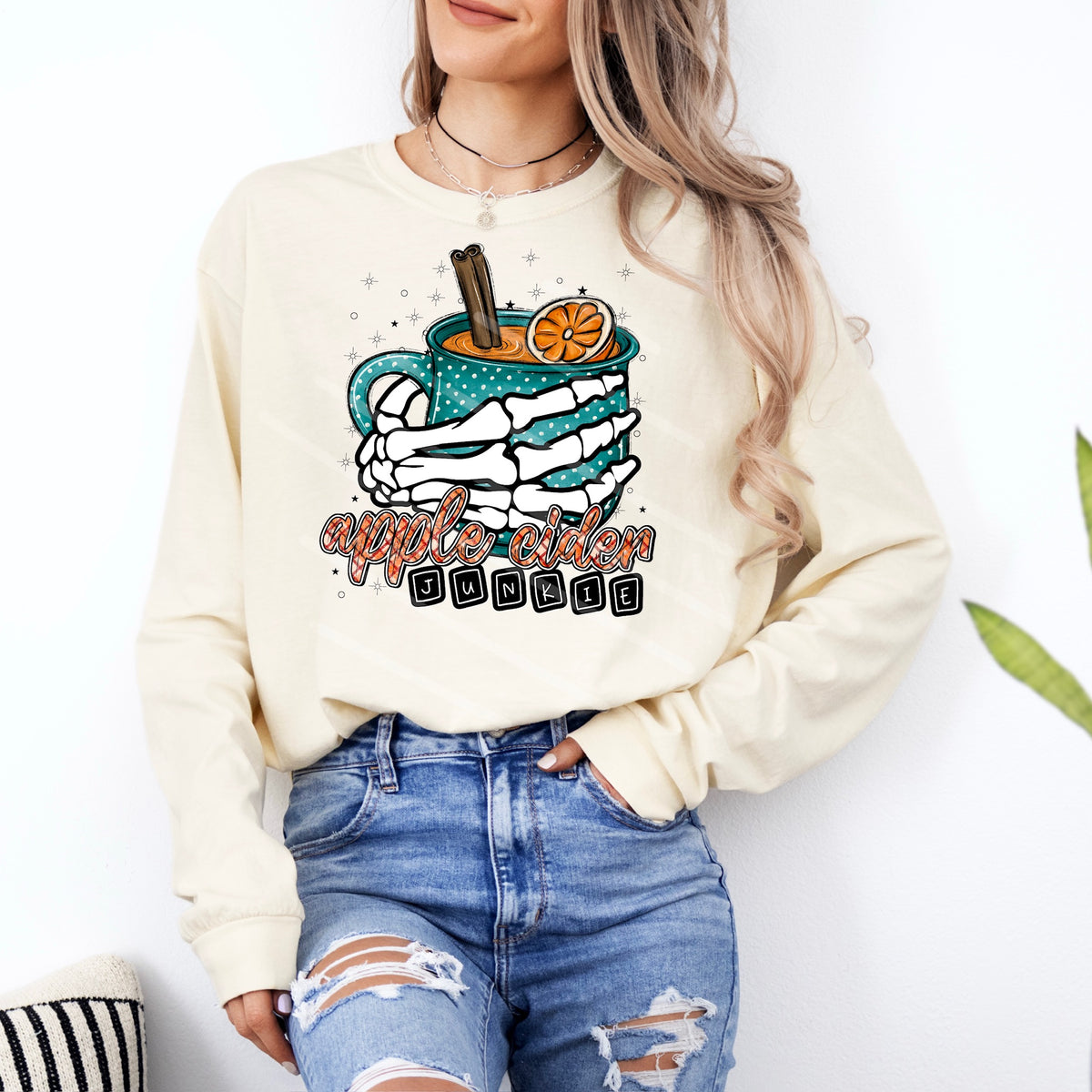 Apple cider season skeleton hand 113936 DTF transfer