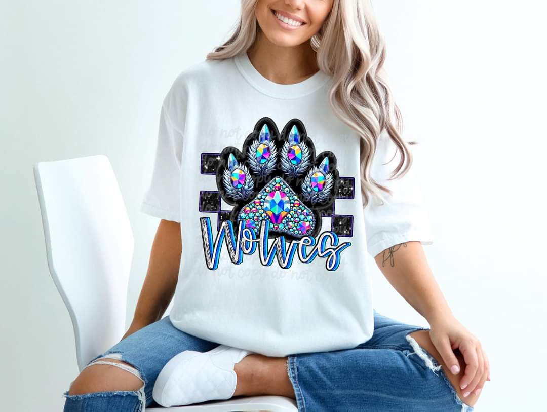 Wolves (stones) (c's)  DTF transfer