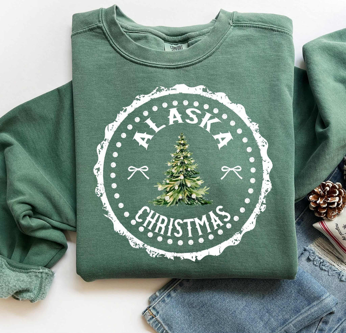 Alaska Christmas Tree Circle (S&g) DTF Transfer
