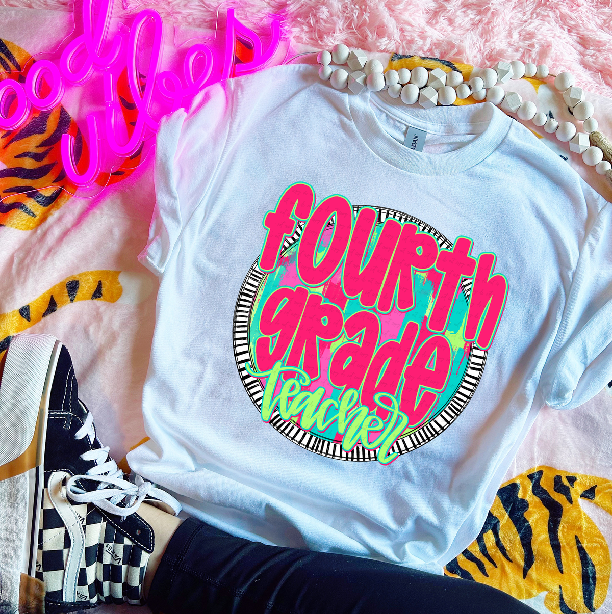 Fourth Grade Teacher Pink Font Circle 111423 DTF transfer