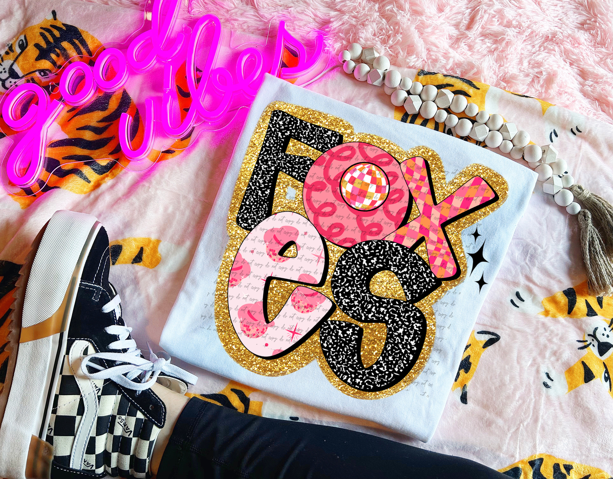 Foxes Faux Glitter Retro 51584 DTF transfer