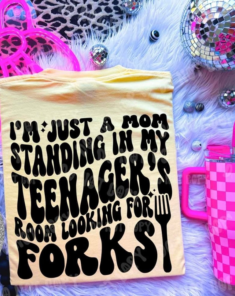 I’m just a mom standing in my teenagers room looking for forks (HW) 33153  DTF transfer