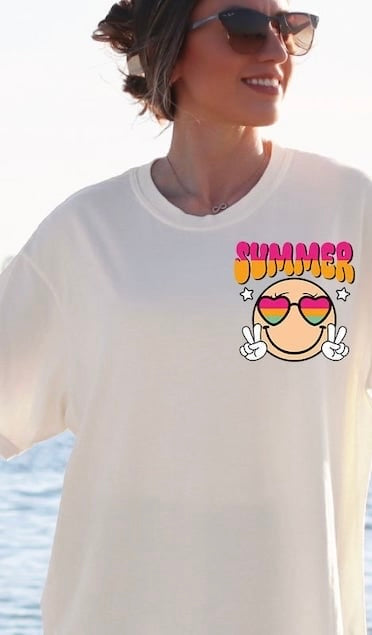 Summer tan happy face pocket 32505 DTF transfer