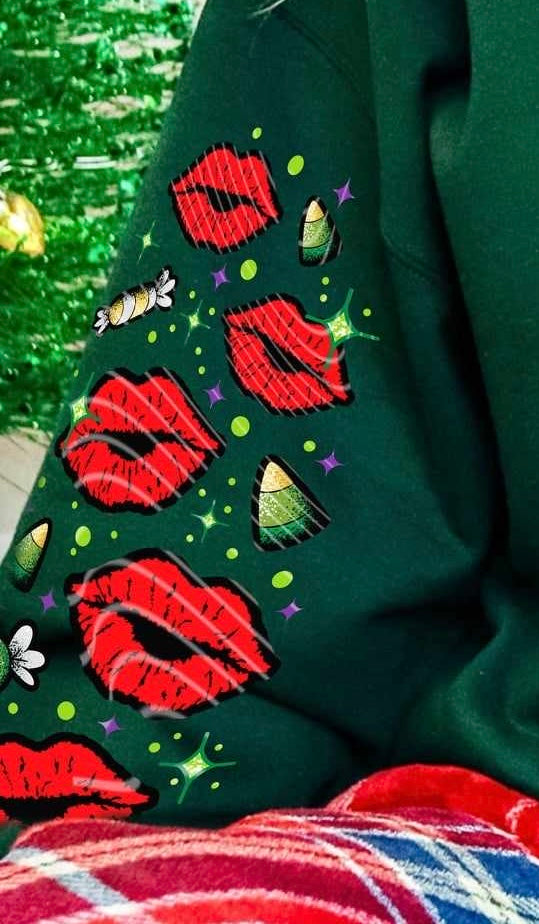 Lips sleeve (gravitee) 64662 DTF transfer