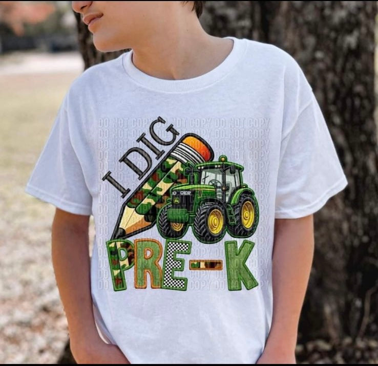 I dig pre-k camo pencil and tractor (CRAFTI) 41265 DTF TRANSFER
