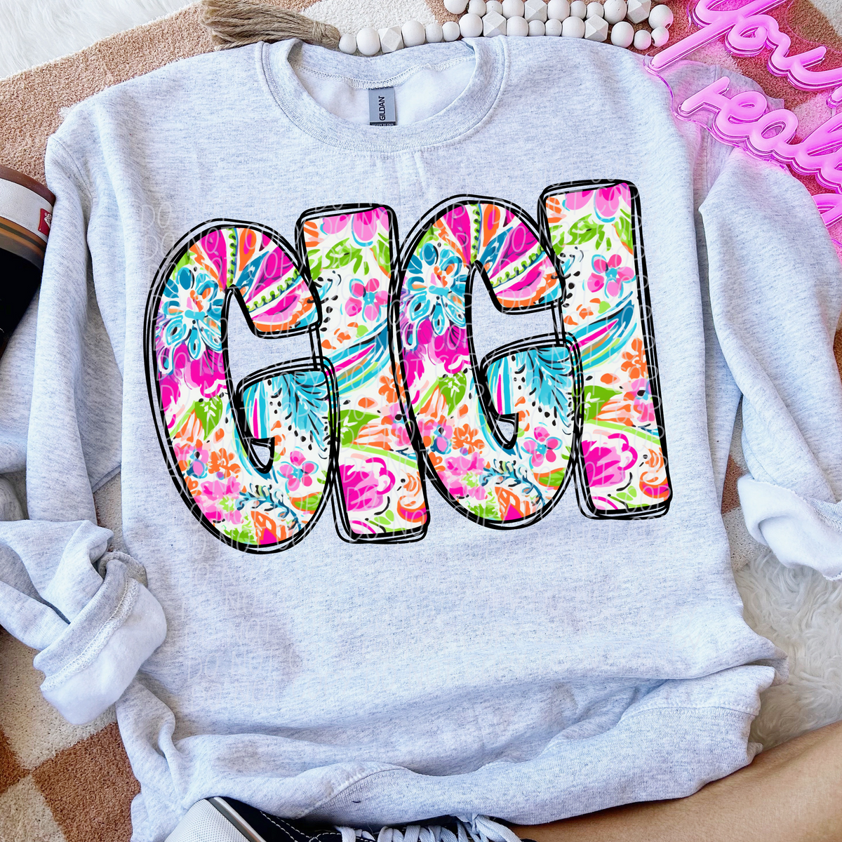 Gigi Paisley Font (CITY) DTF transfer