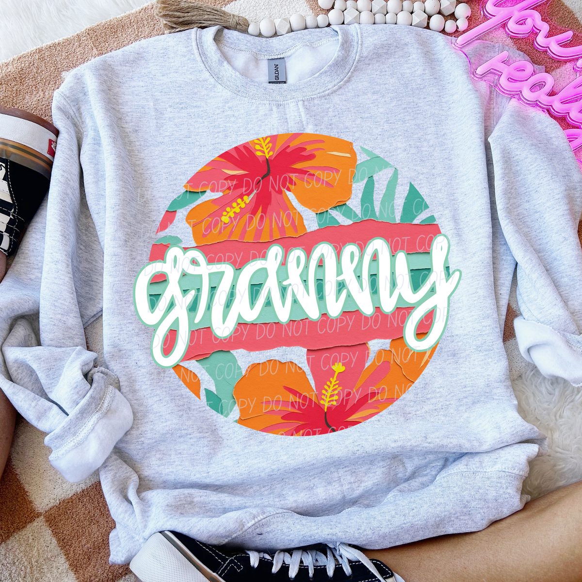 granny tropical circle (city) DTF Transfer